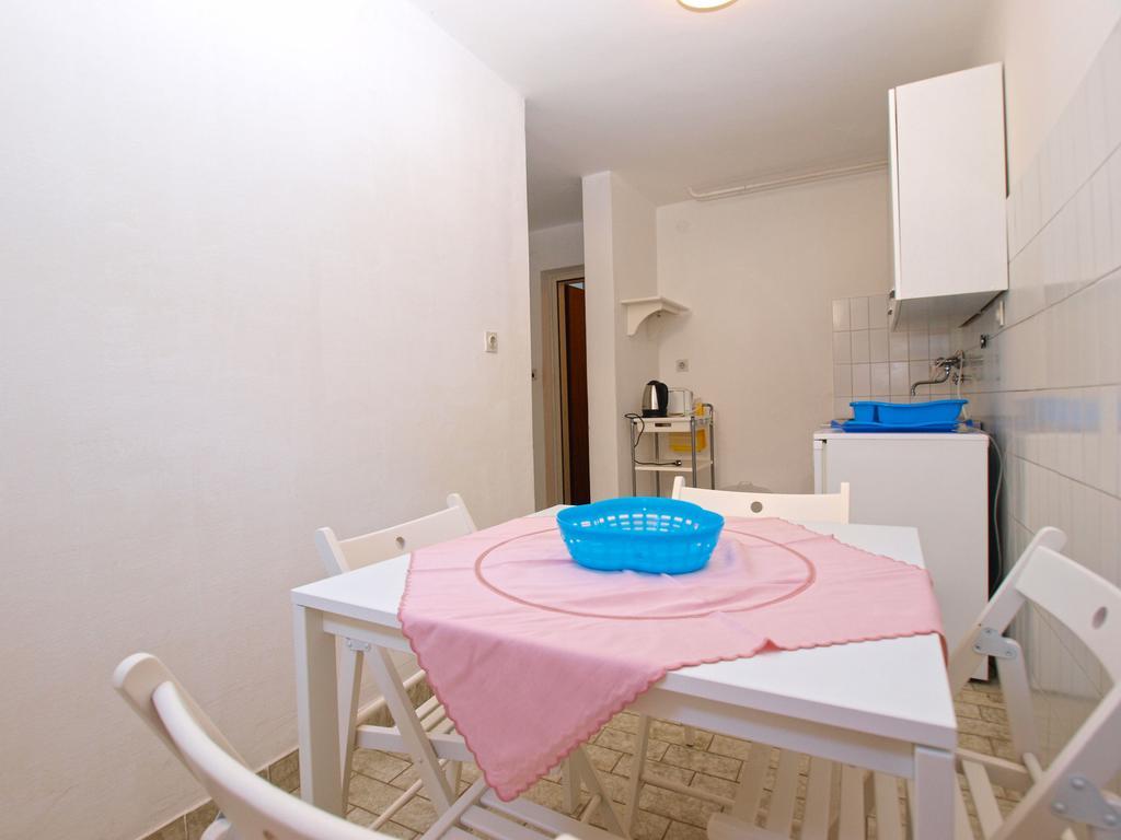 Apartments Zorka 1421 Pjescana Uvala Buitenkant foto